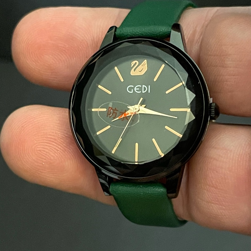 New Luxury ladies designer watch.
